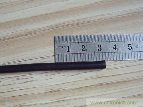 最簡單使用的天線&mdash;&mdash;罐頭天線，可做正饋大鍋饋源！ 