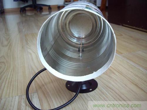 最簡單使用的天線&mdash;&mdash;罐頭天線，可做正饋大鍋饋源！ 