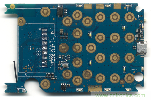 拆解探秘:售價75元的手機為什么還能盈利?