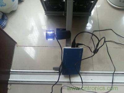 手工打造太陽(yáng)能充電照明系統(tǒng):點(diǎn)亮LED給手機(jī)充電