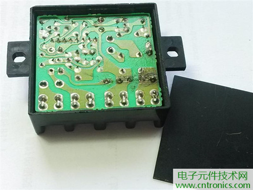 漏電保護(hù)器拆解：結(jié)構(gòu)有差異，做工不錯(cuò)