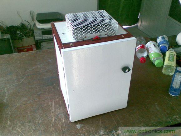 牛人DIY:百元自制車載冰箱