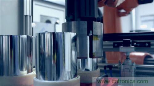 顛覆傳統(tǒng)設(shè)計(jì),蘋果全新Mac Pro生產(chǎn)線探秘