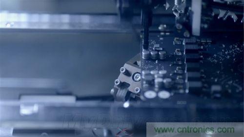 顛覆傳統(tǒng)設(shè)計(jì),蘋果全新Mac Pro生產(chǎn)線探秘