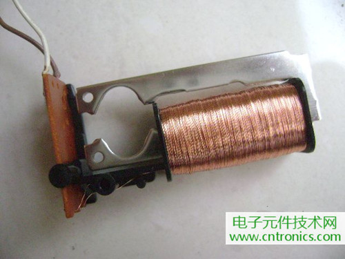 拆個老古董，日本精工石英電子掛鐘拆解