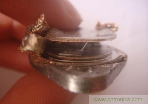 暴力拆解對比:進口金封三極管VS國產金封三極管