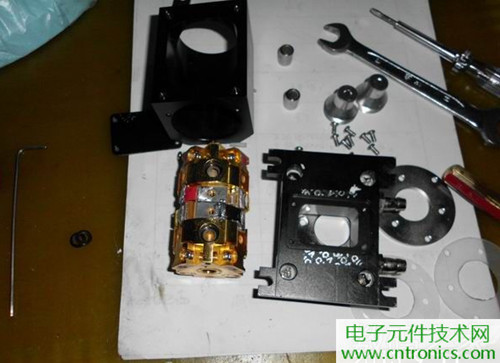 這貨一萬三?50W半導體激光模塊拆解