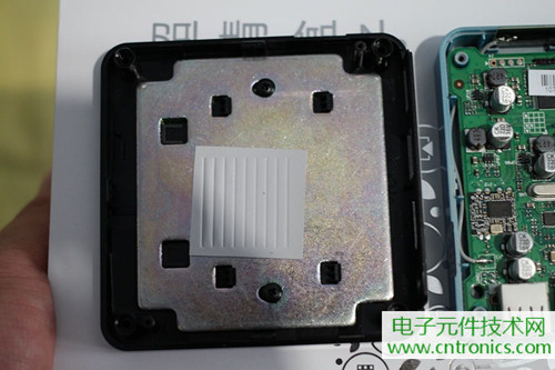 【拆解】不如小米?愛奇藝盒子全網首拆