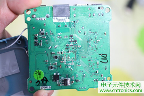 【拆解】不如小米?愛奇藝盒子全網首拆