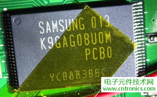 探秘電子紙！一款電紙書的電子墨水屏拆解