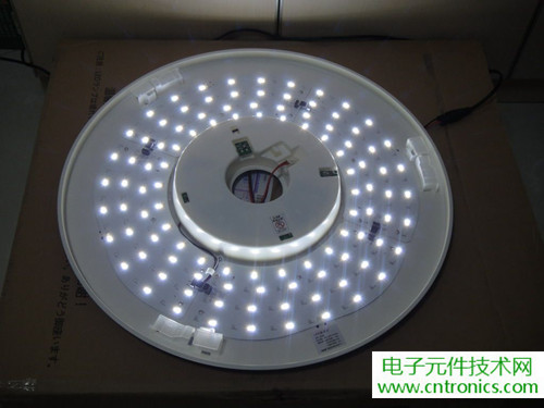 高端大氣上檔次!智能遙控調光LED吸頂燈拆解