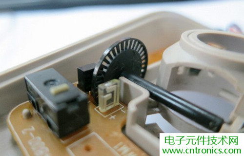殿堂級機械鼠標拆解:嘆精致做工!