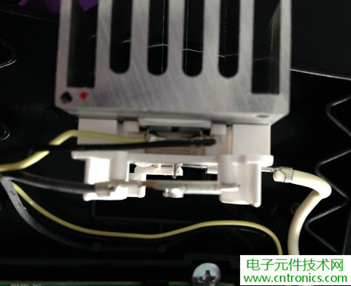 PM2.5殺手!松下納米水離子空氣凈化器拆解