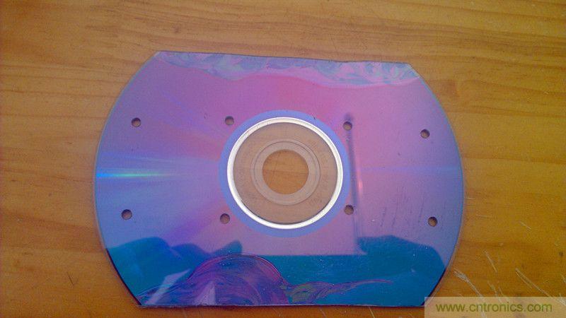 牛人力作!PCB版藍(lán)牙智能小車DIY