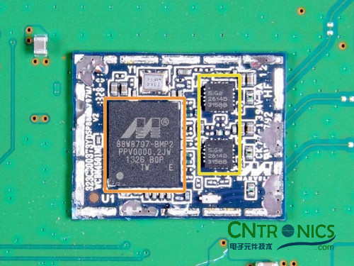 游戲機內部的秘密:逆天級拆解索尼 PALY STATION 4!