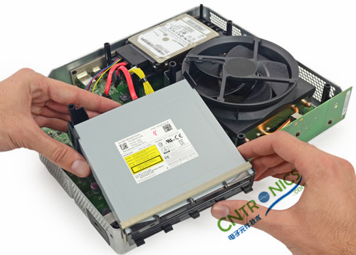 不容錯過!大神級拆解力作:X-BOX ONE 解密內部結構!!