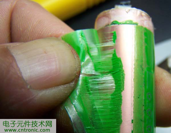 筆記本電池拆解,探秘電池內部結構