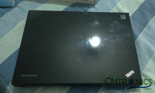 創意DIY:將筆記本大卸八塊做成臺式機!