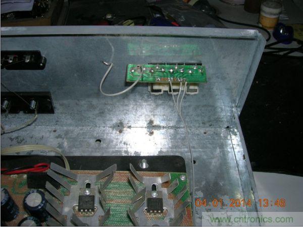 巧奪天工!大神利用山寨功放為高性價比逆變器"穿新衣"