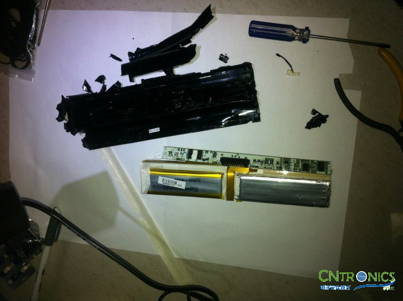 不一樣的DELL筆記本電池拆解小竅門(mén)!