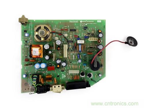 拆！古董級Macintosh 128K電腦