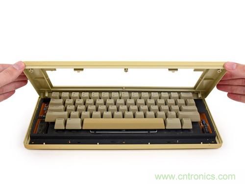 拆！古董級Macintosh 128K電腦