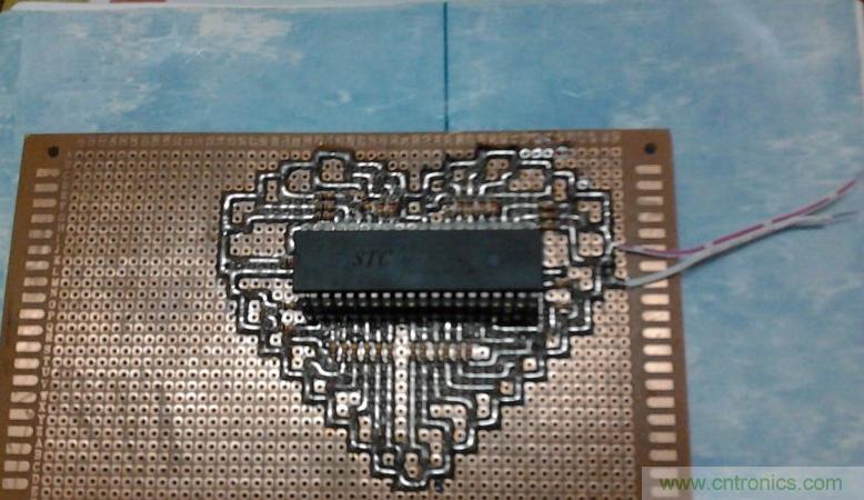 三八節將至！DIY心形LED流水燈！你們懂的~