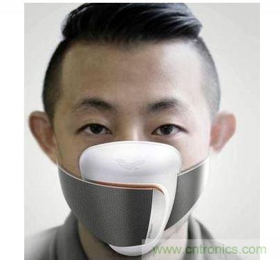 Frog Design 開發了一款可搭配手機應用程序使用的智能口罩概念原型,內建粒子傳感器,能警告使用者何時該戴上口罩