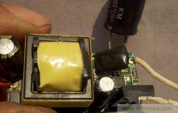 拆解狂魔:拆修4.7WLED驅動電源