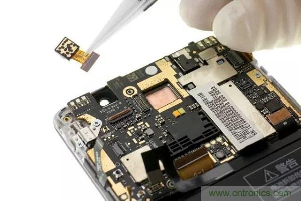 紅米Note 3姍姍來遲,是否藏有玄機?一拆便知