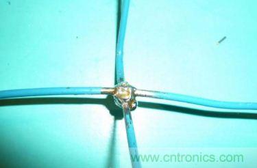 技術(shù)宅要逆天,DIY四點定位燈實現(xiàn)虛擬實境游戲