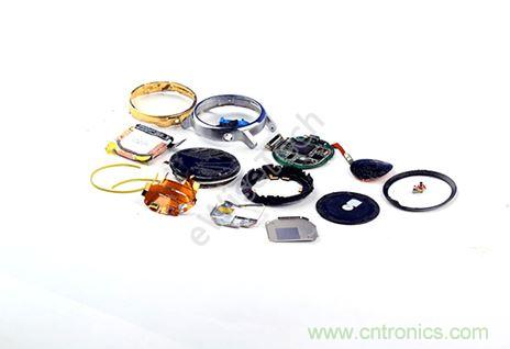 MOTO 360二代智能手表拆解：只有細節，沒有亮點