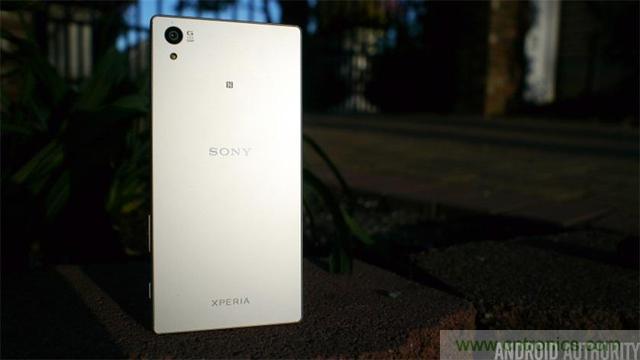 傳奇索尼，憑借Sony Xperia Z5能否在移動(dòng)市場(chǎng)奪得一席之地？