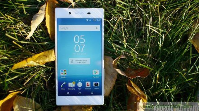 傳奇索尼，憑借Sony Xperia Z5能否在移動(dòng)市場(chǎng)奪得一席之地？