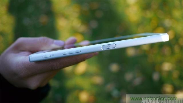 傳奇索尼，憑借Sony Xperia Z5能否在移動(dòng)市場(chǎng)奪得一席之地？