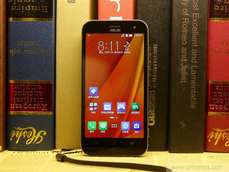 能媲美微單的 Zenfone Zoom測評:請叫我“奧利奧”拍照手機