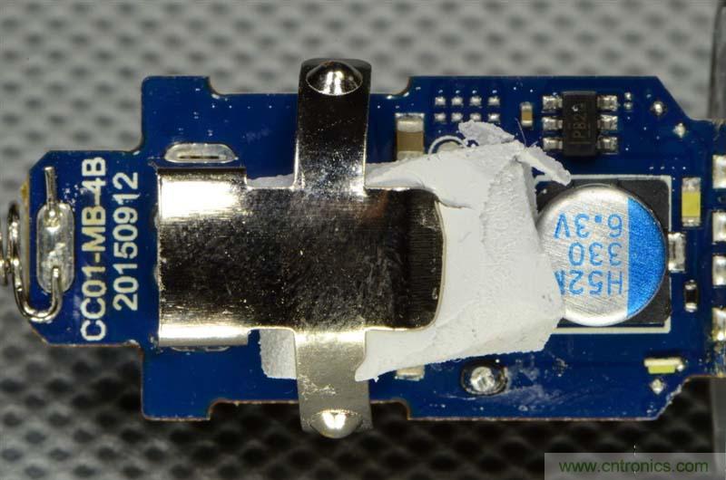 小米車載充電器拆解評(píng)測(cè)：49元能讓這枚&ldquo;子彈&rdquo;飛多遠(yuǎn)？