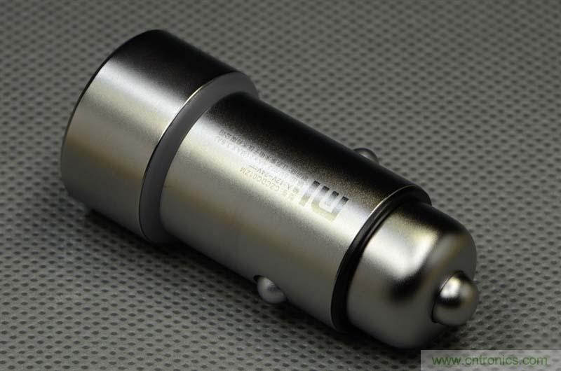 小米車載充電器拆解評(píng)測(cè)：49元能讓這枚&ldquo;子彈&rdquo;飛多遠(yuǎn)？