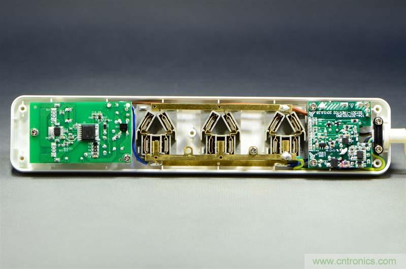 航嘉智能插線板拆解評測：看老牌機電如何&rdquo;秒殺&ldquo;后起之秀