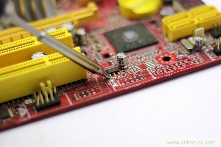 一款能喚起 70 后工程師朋友“童年趣事”的迷你電烙鐵!