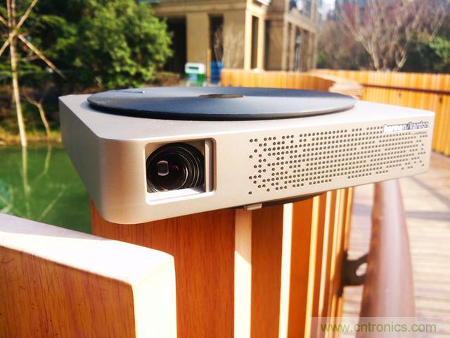 無屏電視時代已然來臨,客廳你做好準備了嗎?