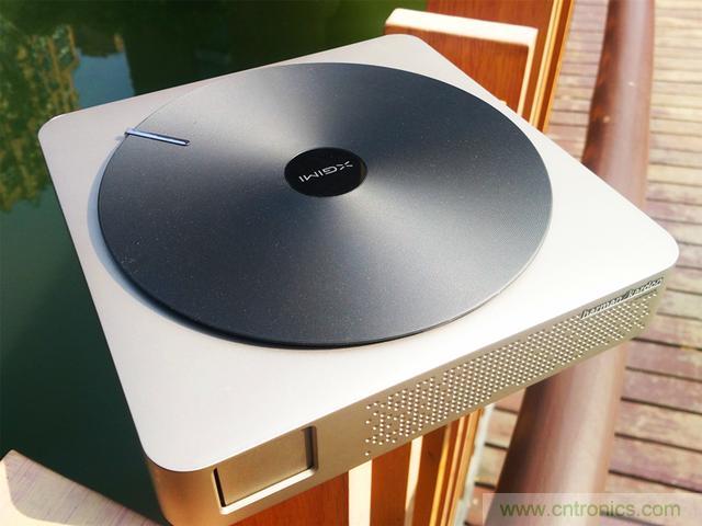 無屏電視時代已然來臨,客廳你做好準備了嗎?