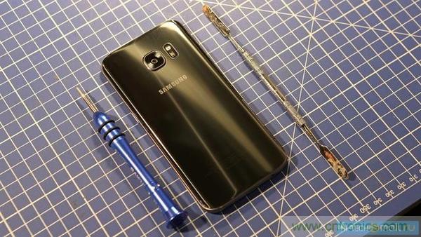 三星S7手機僅靠粘膠防水,也是沒“sei”了!