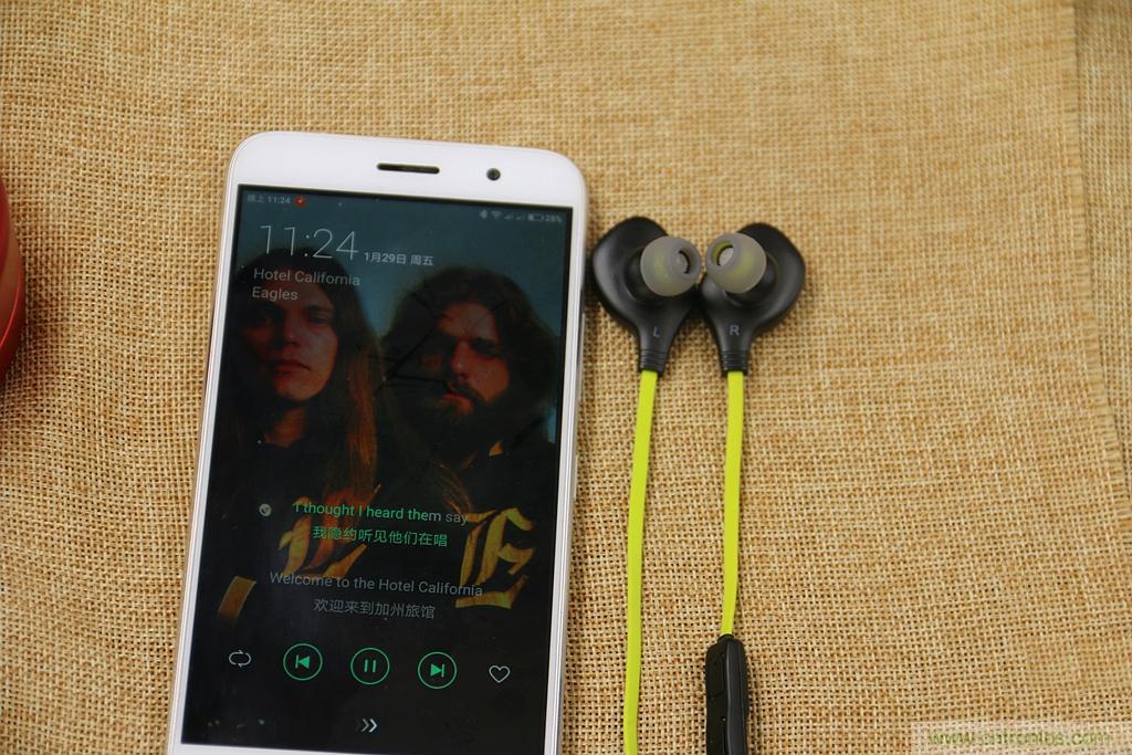 讓音樂跟著你跑步,阿思翠BX50運動耳機體驗