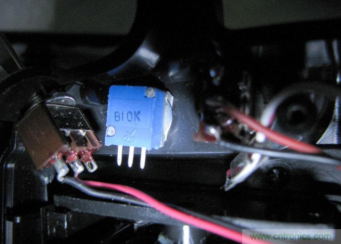 無人機 DIY 制作全過程，酷得不要不要的！