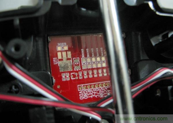 無人機 DIY 制作全過程，酷得不要不要的！