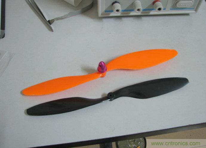 無人機 DIY 制作全過程，酷得不要不要的！