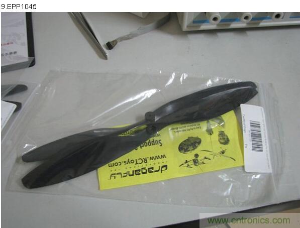 無人機 DIY 制作全過程，酷得不要不要的！