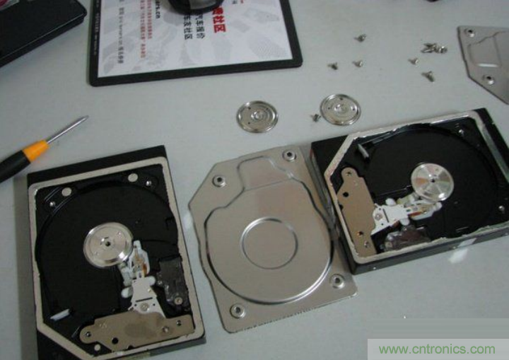 無人機 DIY 制作全過程，酷得不要不要的！