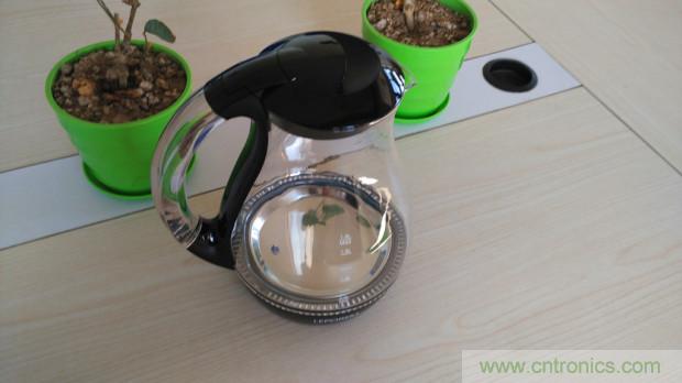 新的智能養(yǎng)生之道,從一個易叮云智能水壺開始